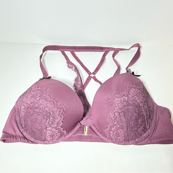 Cacique Burgundy Lace Bra Boast
Plunge - Picture 1 of 10